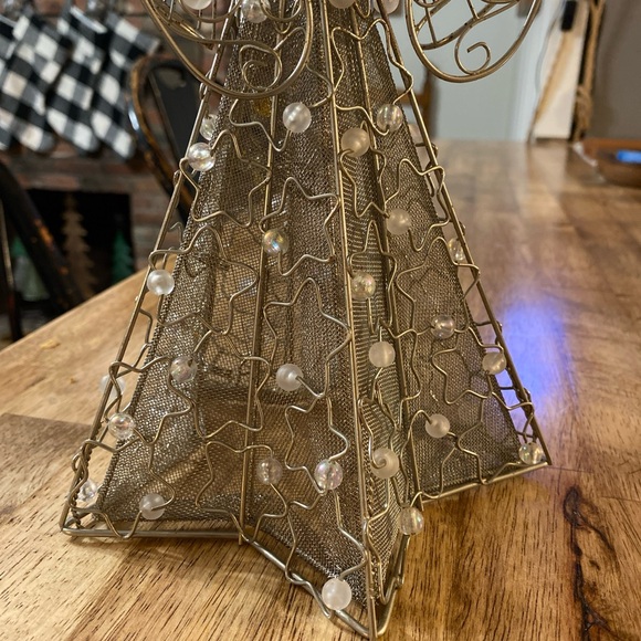 Beautiful Angel Tree Topper 12” - Picture 4 of 9